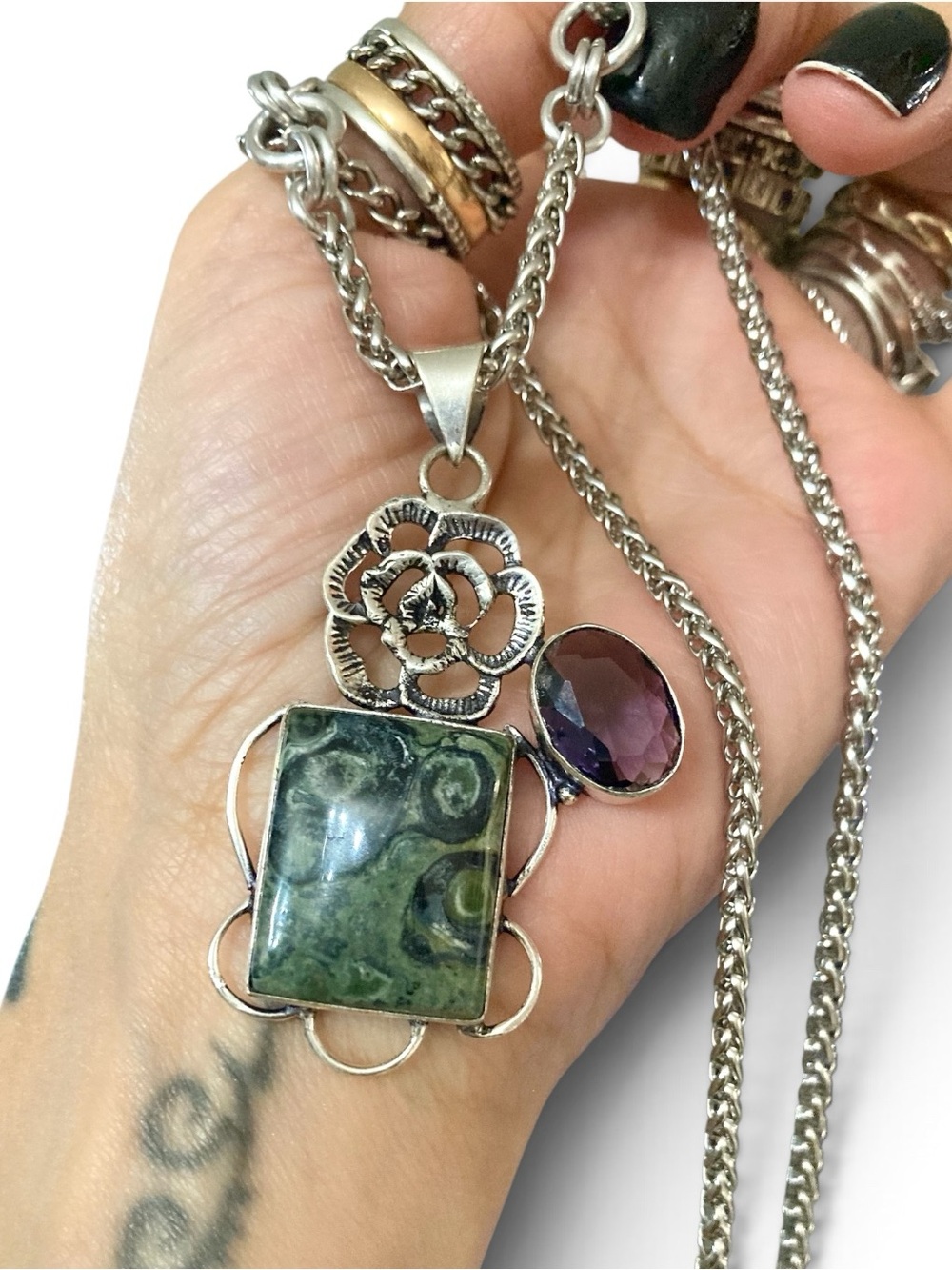 Green kambaba jasper & purple amethyst gemstone boho wheat chain flower necklace